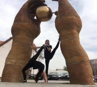 Vicki und Lea in Nove Zampky Lea Robl und Viktoria Brandl beim Slovak Aerobic Open